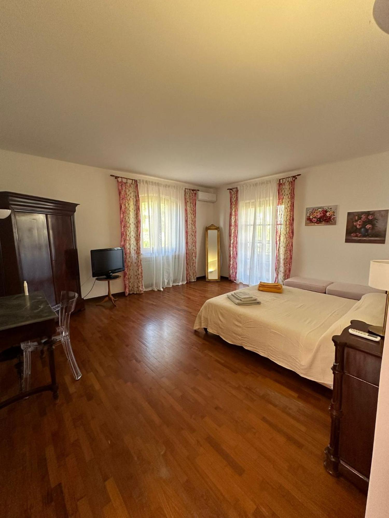 Mondello Villa Nereidi Exterior photo
